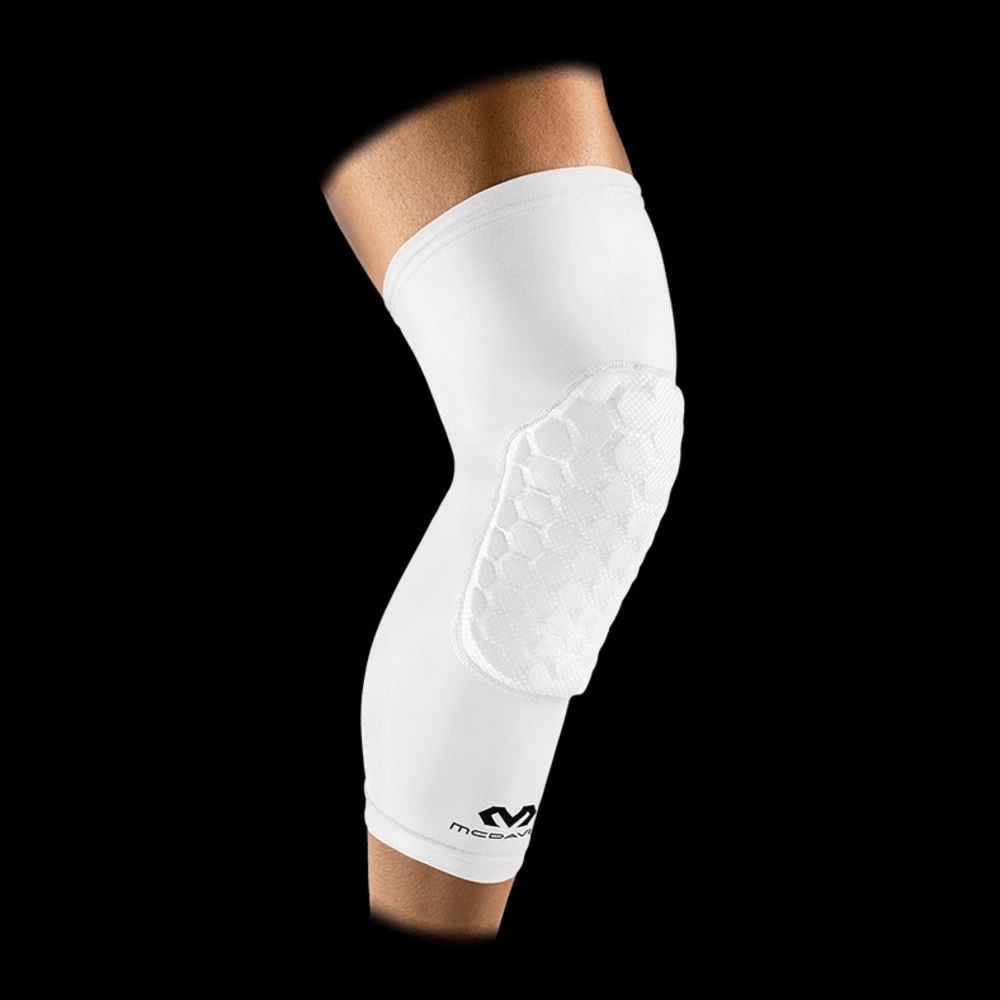 1 pair McDavid white knee pads